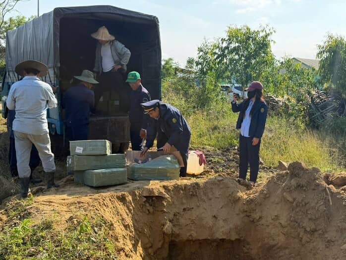 Phát hiện hơn 9.000 Sản phẩm thực phẩm không rõ nguồn gốc tại Đắk Lắk