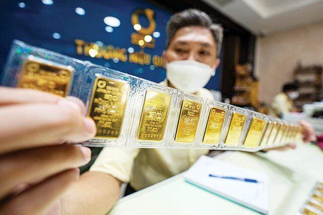 Khi vàng và bạc không còn là “vịnh tránh bão”