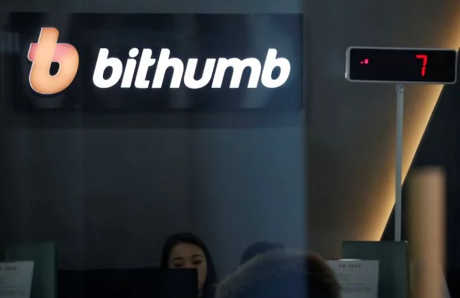 Sàn giao dịch Hàn Quốc tặng nhầm mỗi khách hàng... 2.000 Bitcoin