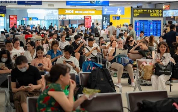 Đề xuất chuyến bay chậm 3 giờ phải hoàn vé