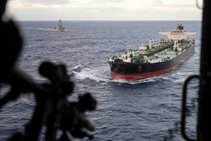 Lực lượng Mỹ đổ bộ lên tàu chở dầu liên quan đến Nga và Venezuela