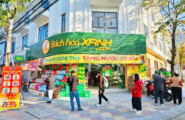 AI đang giúp Bách Hóa Xanh cải thiện biên lợi nhuận, mảng online có lời hậu chuyển đổi mô hình logistics