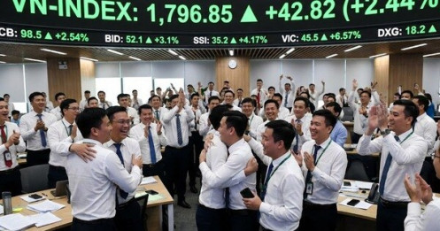 VN-Index bùng nổ gần 43 điểm, nhà đầu tư vỡ òa nhận "lì xì" sớm