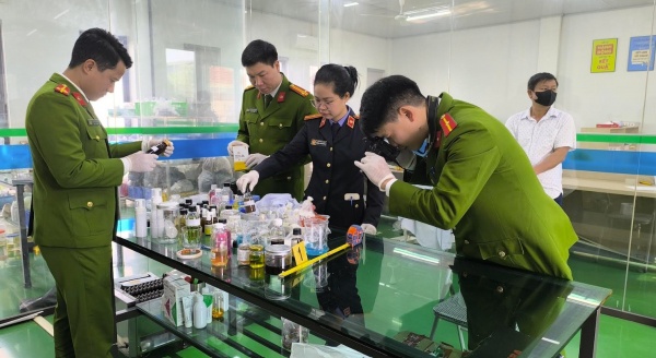 Sản xuất thực dưỡng Fucoidan giả để… hỗ trợ bệnh nhân ung thư