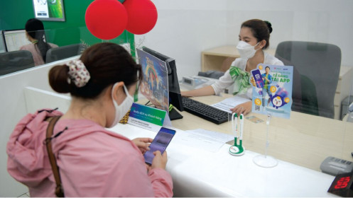 Giảm dự trữ bắt buộc, nới dư địa tín dụng cho ngân hàng tái cơ cấu