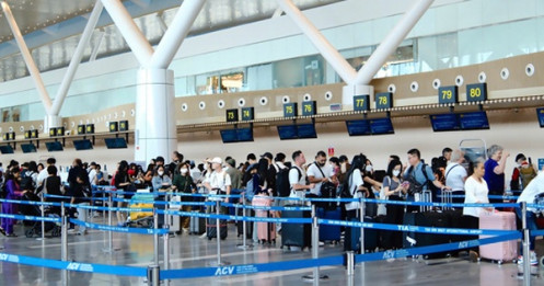 Siết trách nhiệm hãng bay để hạn chế chậm, trễ chuyến