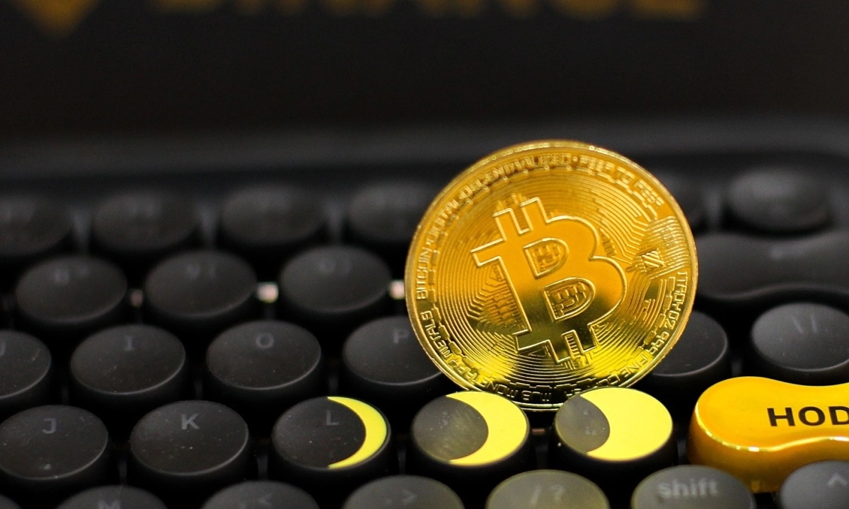 Đề xuất sàn khấu trừ, nộp thay thuế chuyển nhượng tài sản mã hóa