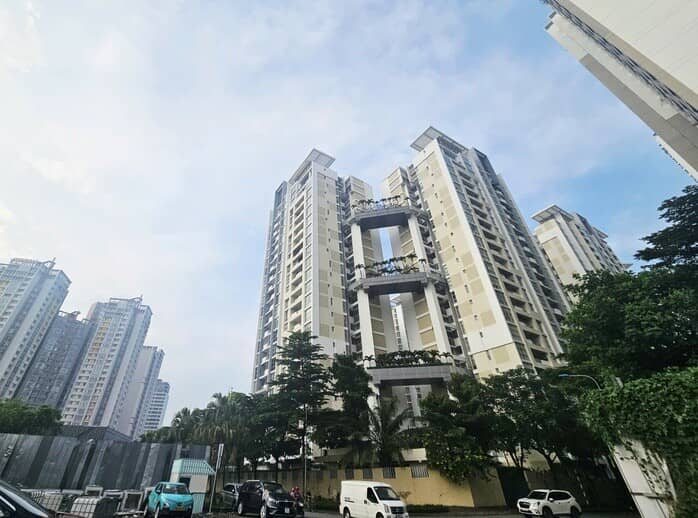 Ngân hàng tạm ngừng cho vay bất động sản gây lo ngại cho thị trường năm 2026