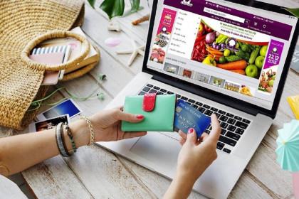 Giá bán trên các sàn thương mại điện tử ở Việt Nam tăng cao