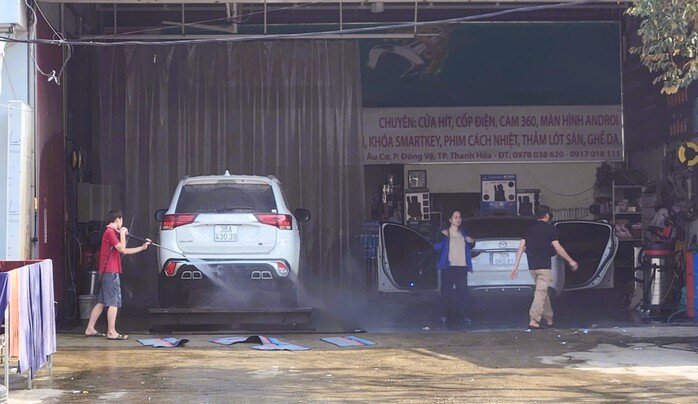 Những nghề "hốt bạc" ngày cận Tết