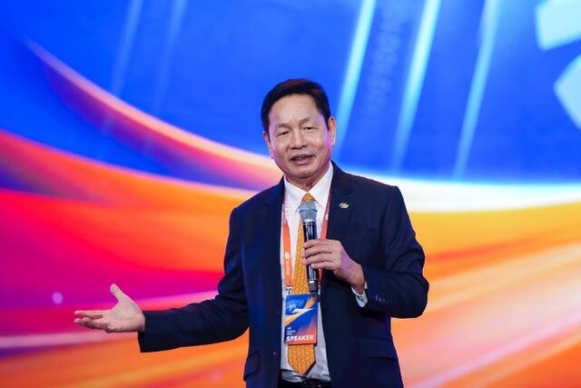 10 doanh nhân Việt giàu nhất sàn chứng khoán