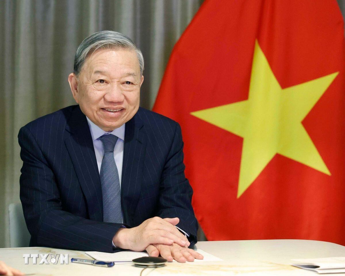  . Ngày 18-2 (giờ địa phương), trong thời gian tham dự cuộc họp khai mạc Hội đồng Hòa bình về Gaza tại  ...