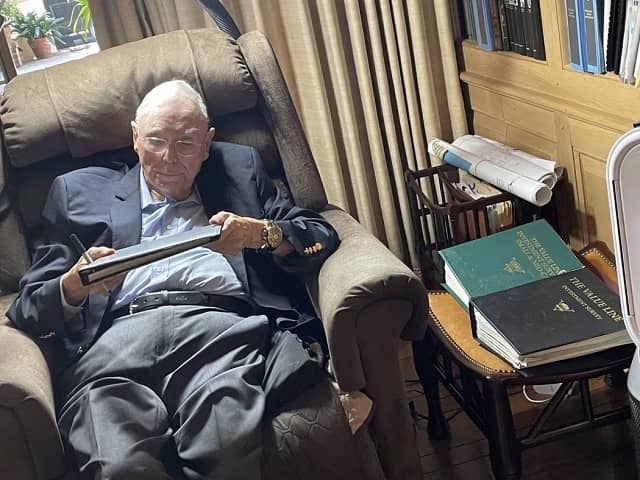 Bài học từ cụ ông Charlie Munger