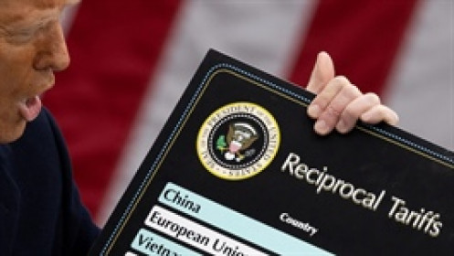 Sau phán quyết Tòa án Tối cao, Mỹ "đau đầu" với khoản hoàn thuế khổng lồ