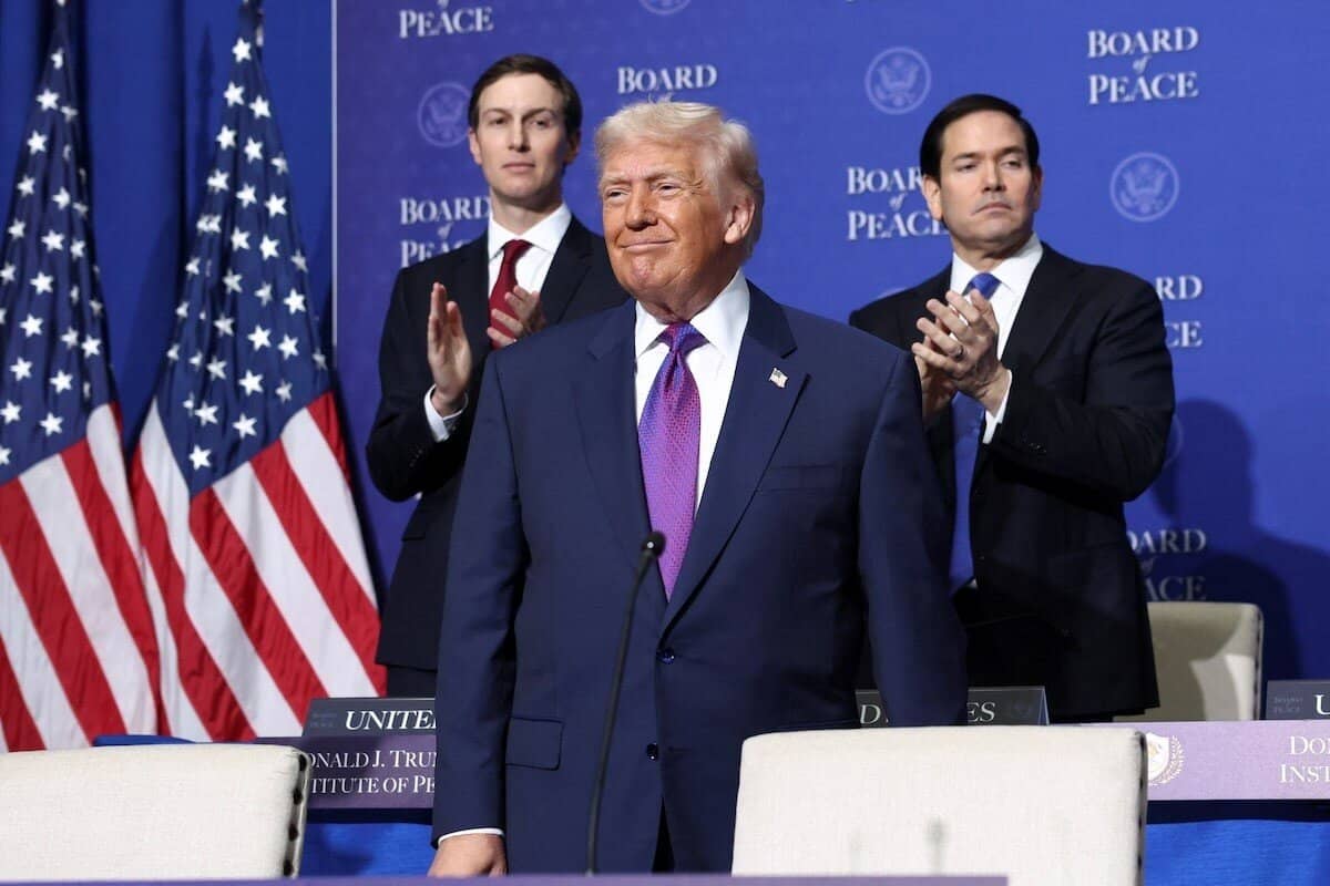 Tổng thống Mỹ Donald Trump công bố các cam kết toàn cầu về tái thiết Dải Gaza