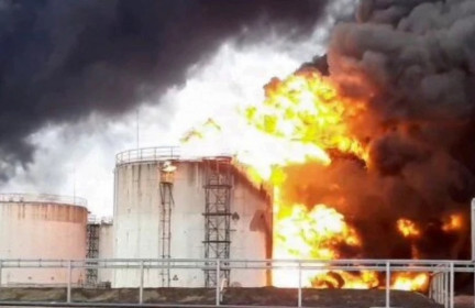 Drone tấn công tự sát Ukraine mở rộng phạm vi mục tiêu tại Nga