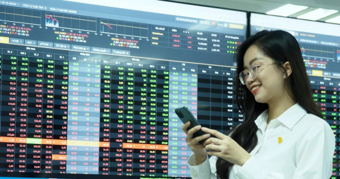 Chứng khoán khai xuân: Nhà đầu tư có nên xuống tiền?