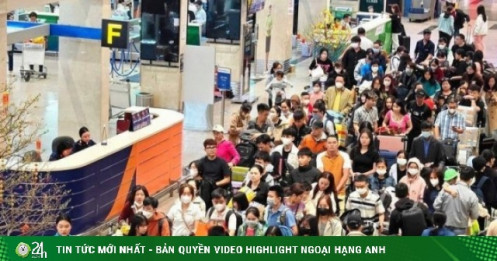Sau Tết, giá vé may bay chặng Hà Nội - TP.HCM cao ngất ngưởng