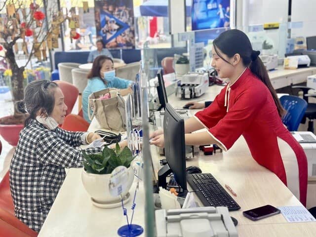 Giá vàng và bạc tăng Mạnh dịp Thần Tài 2026 , sức mua gia tăng đáng kể