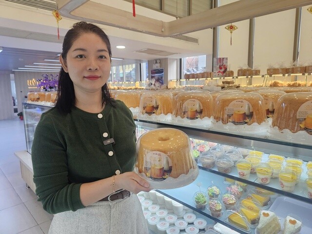Ngoài vàng bạc, những mặt hàng nào đang “cháy hàng” dịp vía Thần Tài?