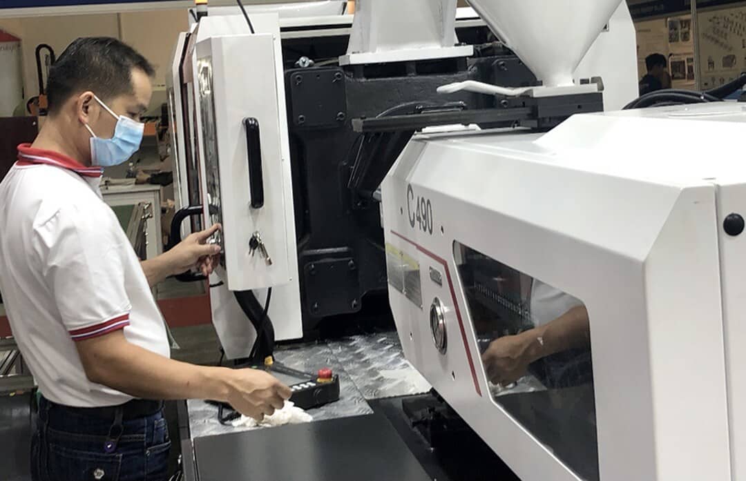 Xuất khẩu vào guồng sau Tết, áp lực ‘tăng chất’ cho mục tiêu 550 tỉ đô la