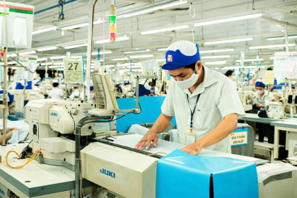 Xuất khẩu vào guồng sau Tết, áp lực ‘tăng chất’ cho mục tiêu 550 tỉ đô la