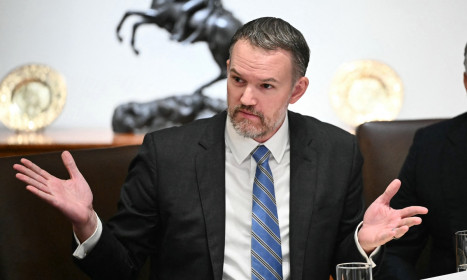 Mỹ sẽ nâng thuế bổ sung lên 15% với một số nước