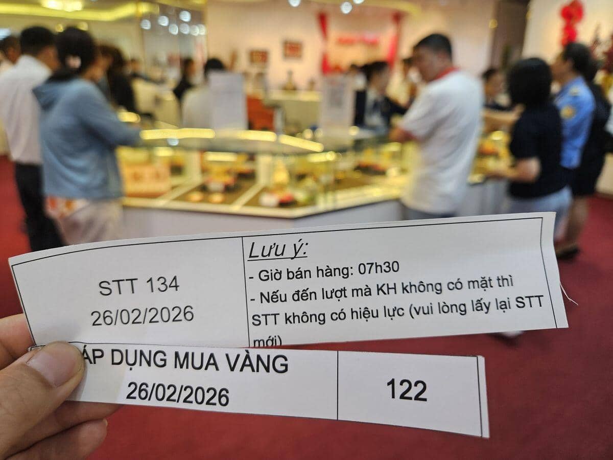 Giá bạc hôm nay 26-2: Điều bất ngờ tại các cửa hàng bạc ngày vía Thần Tài