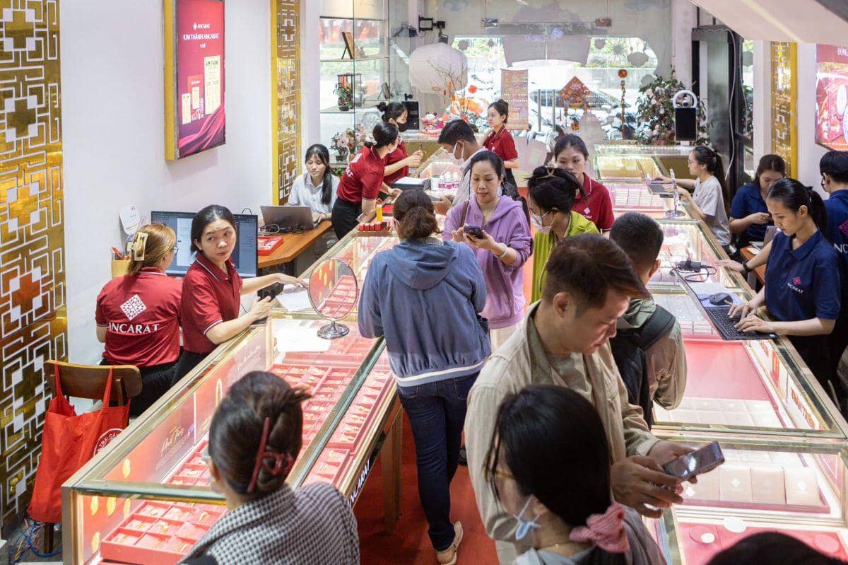 Diễn biến lạ của giá vàng ngày vía Thần Tài