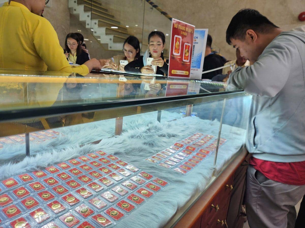 Diễn biến lạ của giá vàng ngày vía Thần Tài