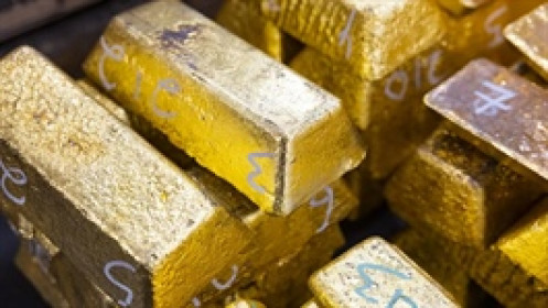 Vàng thế giới quay đầu giảm nhẹ