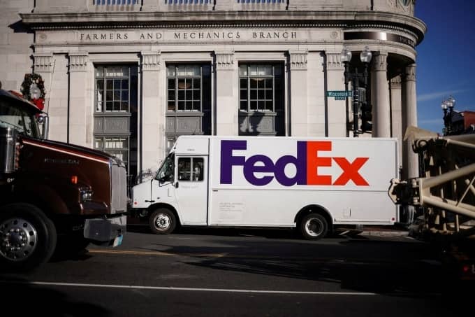 FedEx sẽ hoàn tiền cho khách nếu được nhận hoàn thuế