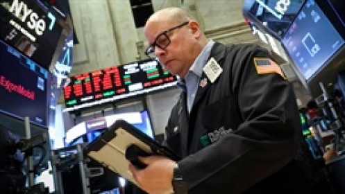 Dow Jones rớt hơn 500 điểm sau báo cáo lạm phát nóng hơn dự báo