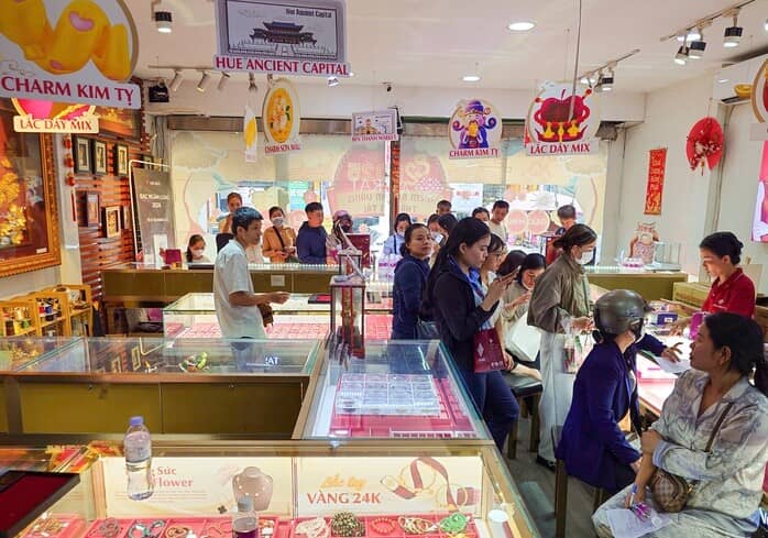 Giá vàng miếng SJC tăng mạnh trong bối cảnh kinh tế 2026
