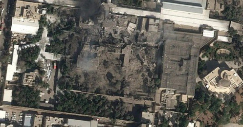Hình ảnh vệ tinh khu nhà của lãnh đạo tối cao Iran bị phá hủy
