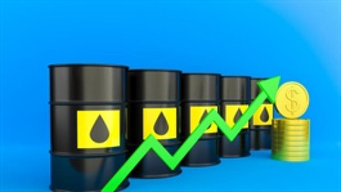 Dầu Brent tăng 9% lên gần 80 USD/thùng sau cuộc chiến ở Iran