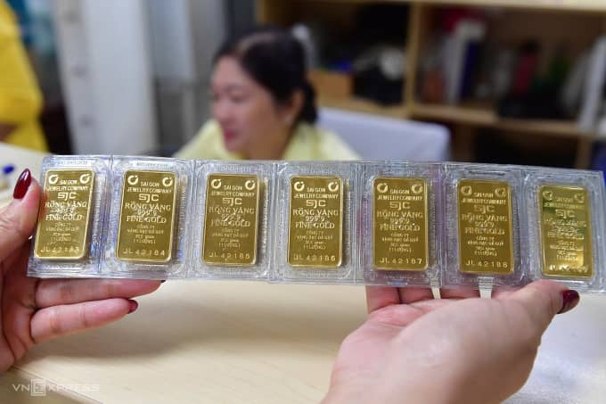 Giá vàng lên sát 190 triệu đồng một lượng