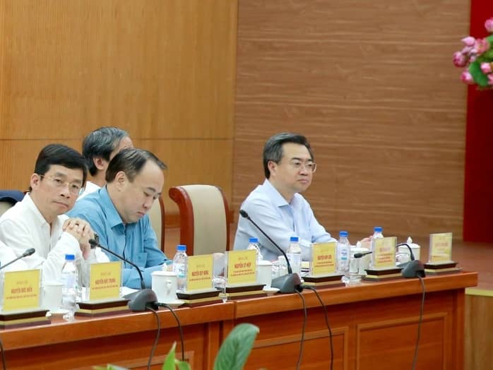 Tổng Bí thư Tô Lâm: Tăng trưởng "2 con số" phải bảo đảm quốc phòng, an ninh, an sinh xã hội