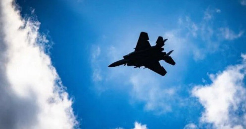 Mỹ không kích 900 đợt, Israel tấn công 500 mục tiêu Iran trong 12 giờ đầu chiến dịch