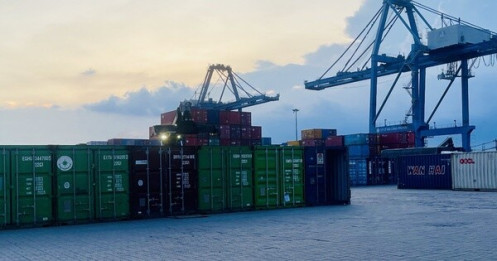 Doanh nghiệp xuất khẩu ứng phó xung đột quân sự Trung Đông năm 2026