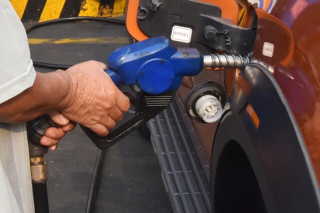 Thị trường xăng dầu "nóng bỏng", lãnh đạo quản lý thị trường chịu trách nhiệm nếu buông lỏng