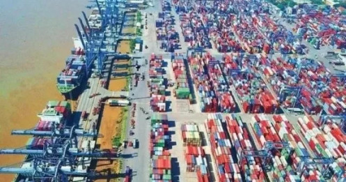 Chiến sự Trung Đông: Áp lực trực tiếp và lớn nhất với kinh tế Việt Nam là gì?