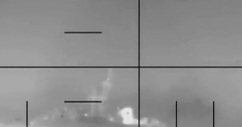 Mỹ đánh chìm hơn 30 tàu Iran, ông Donald Trump ra tối hậu thư