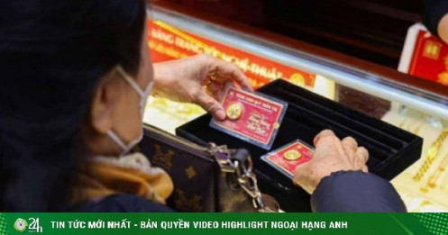 Sự kiện: Biến động giá vàng, bạc