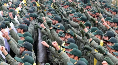 Iran trụ vững trước ‘bão lửa’, Mỹ đối mặt viễn cảnh sa lầy