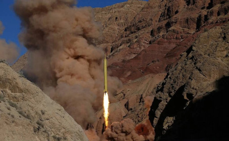 Iran tuyên bố phóng tên lửa tấn công lực lượng Mỹ tại Kuwait