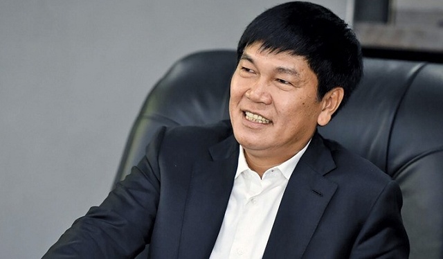 Con trai tỷ phú Trần Đình Long muốn mua 50 triệu cổ phiếu Hòa Phát khi thị giá lao dốc