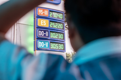 Trung Đông "dậy sóng", nhu cầu xăng dầu trong nước tăng vọt 50-100%: Chuyện gì đang xảy ra?