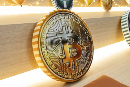 Bitcoin không “chạy cùng” cổ phiếu công nghệ như nhiều người nghĩ