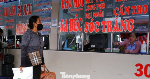 Giá xăng dầu tăng cao, nhà xe đồng loạt điều chỉnh giá vé